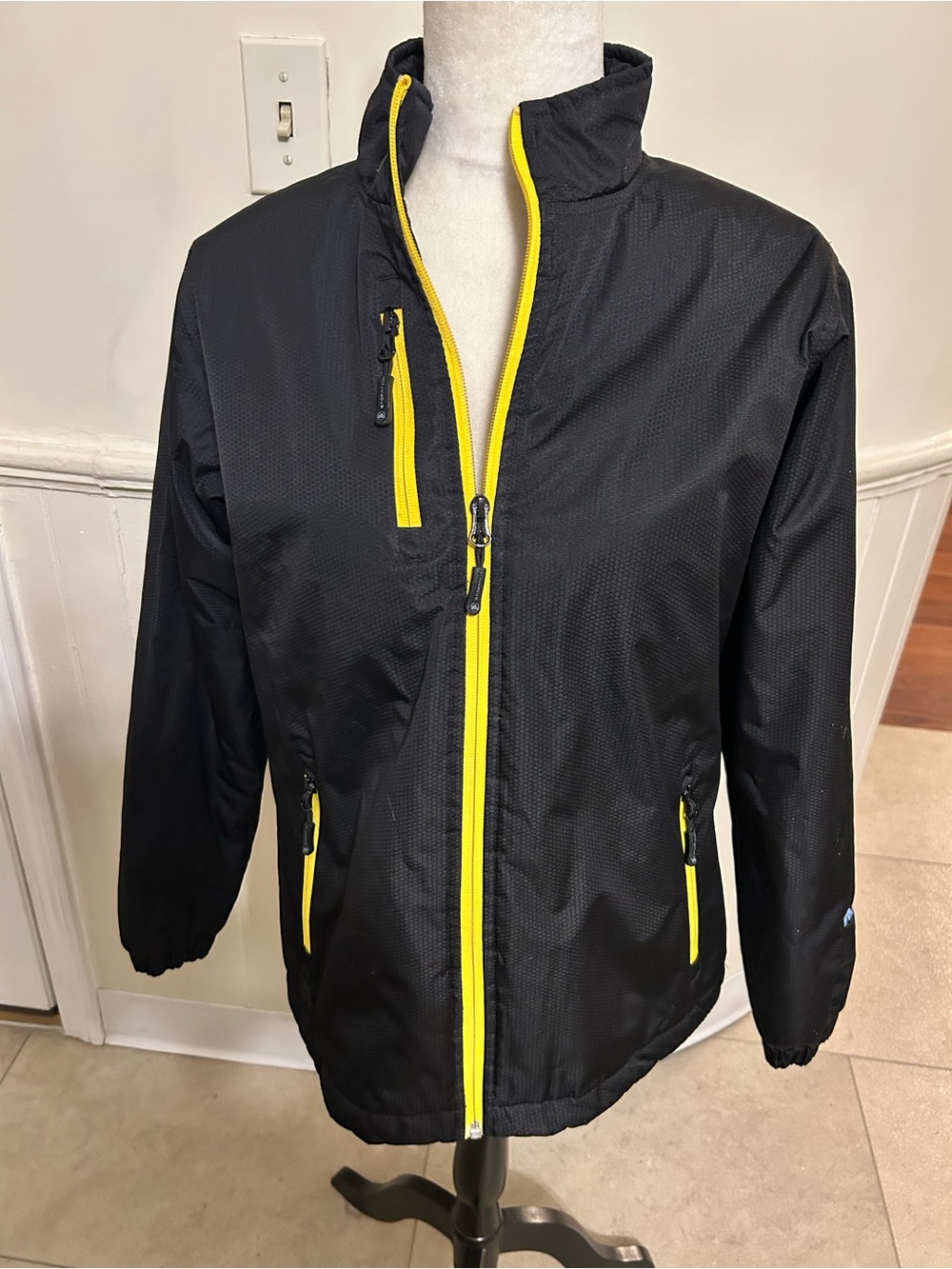 Stormtech Black And Yellow Performance Jacket Men’s Size Medium/Like New